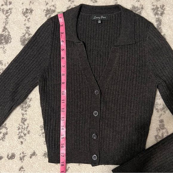 Emory Park (South Moon Under) Ribbed Crop Sweater - Picture 13 of 13